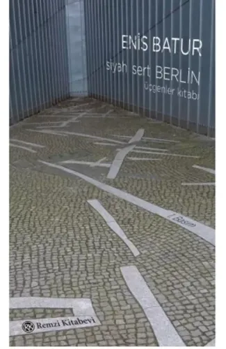 Siyah Sert Berlin